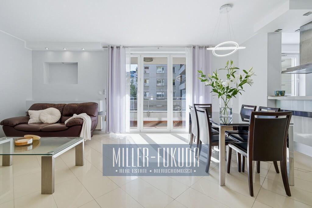 Apartment in Warszawa - Photo 2
