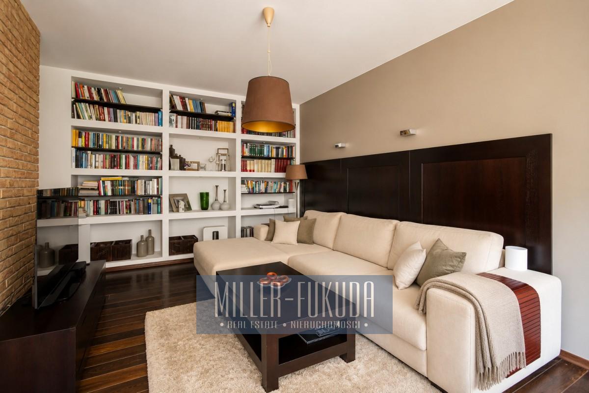 Apartment in Warszawa - Photo 2