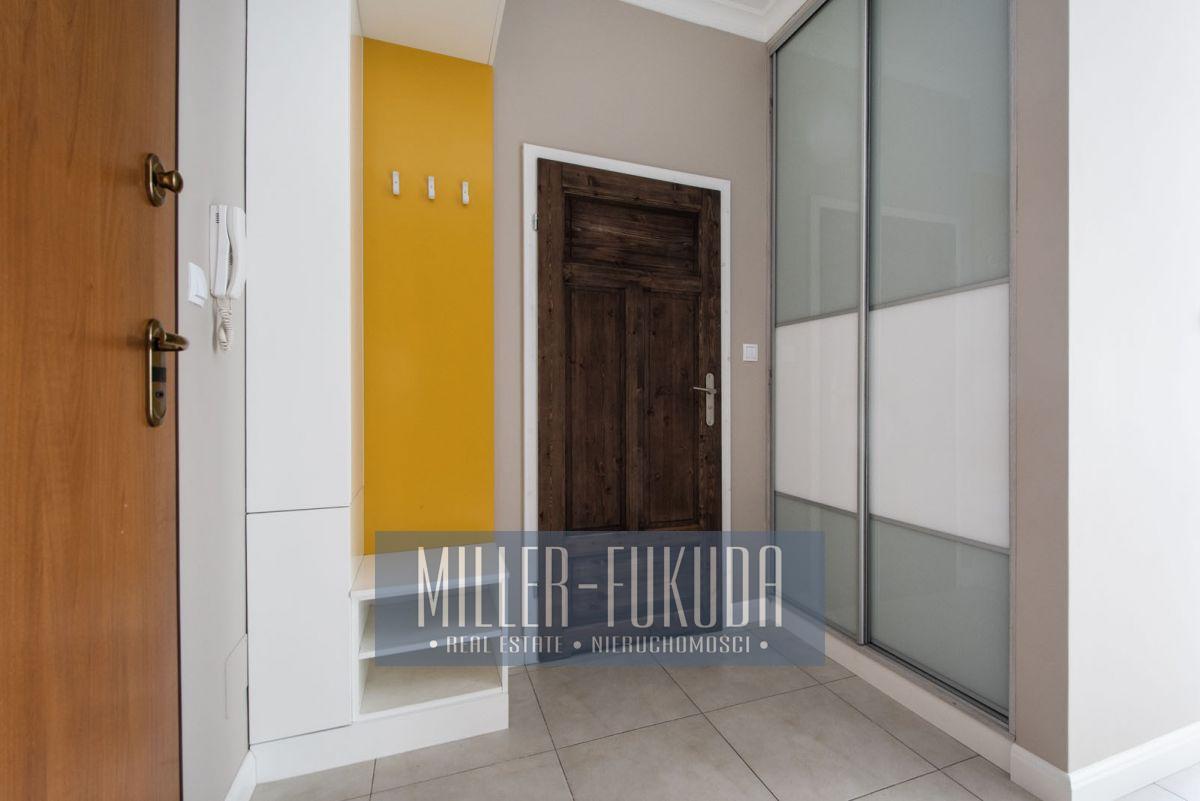 Apartment in Warszawa - Photo 9