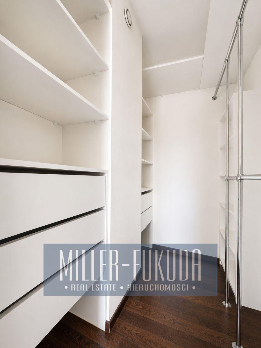 Apartment in Warszawa - Photo 5