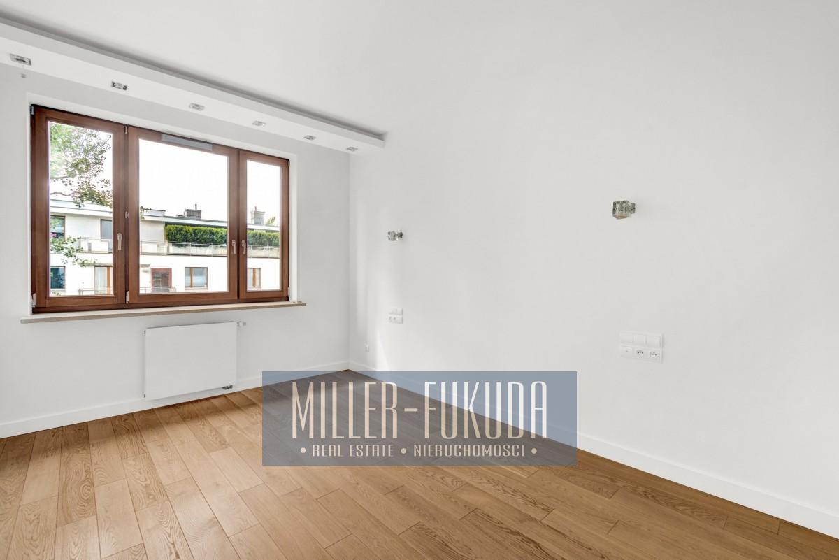 Apartment in Warszawa - Photo 6