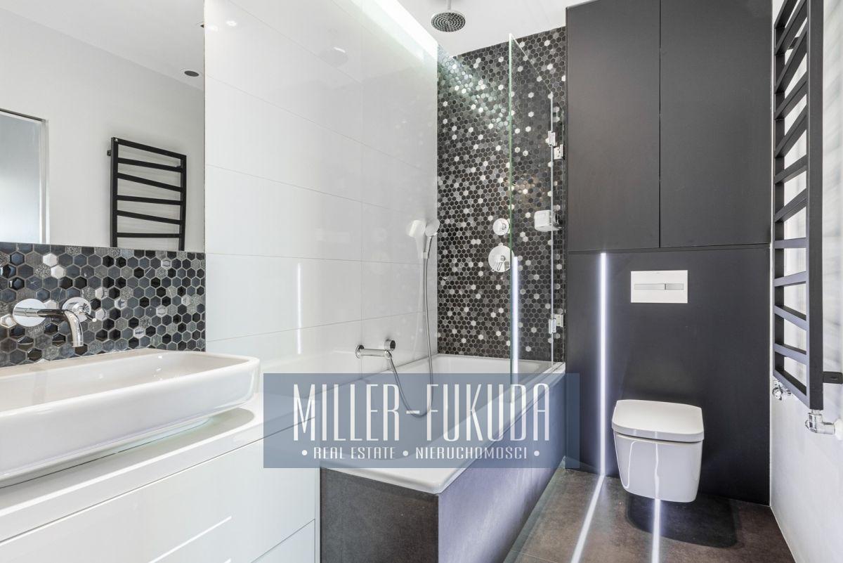 Apartment in Warszawa - Photo 9