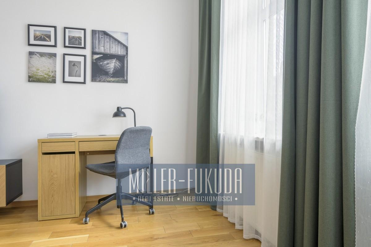 Apartment in Warszawa - Photo 4