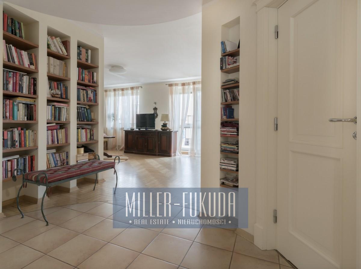 Apartment in Warszawa - Photo 5