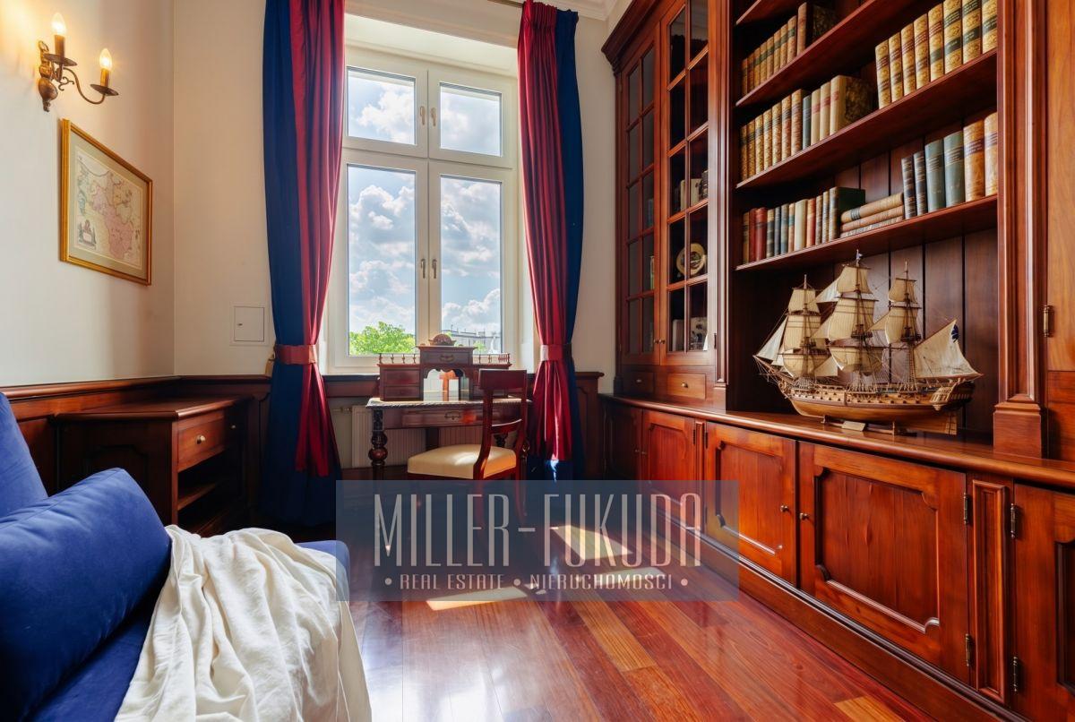 Apartment in Warszawa - Photo 15