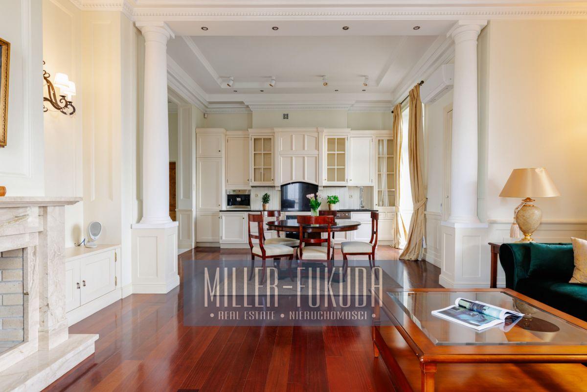 Apartment in Warszawa - Photo 3