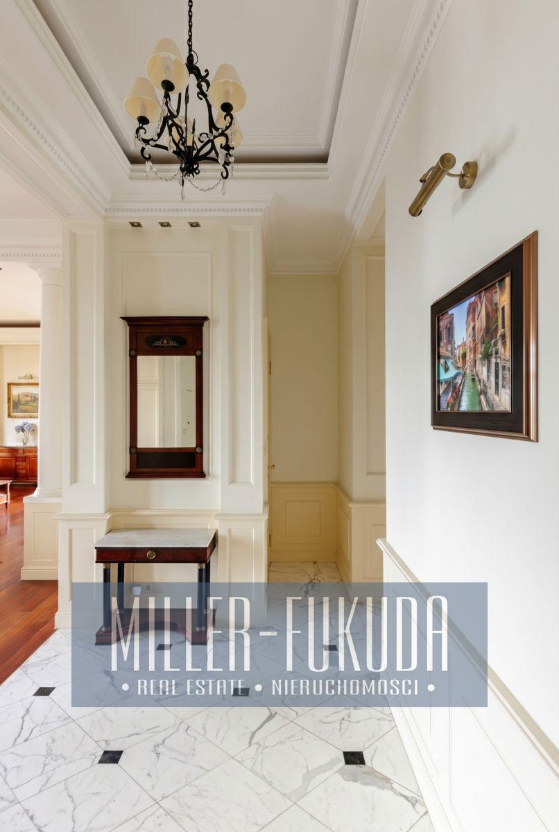 Apartment in Warszawa - Photo 8
