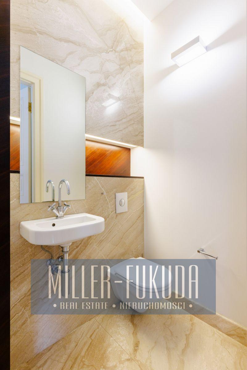 Apartment in Warszawa - Photo 9