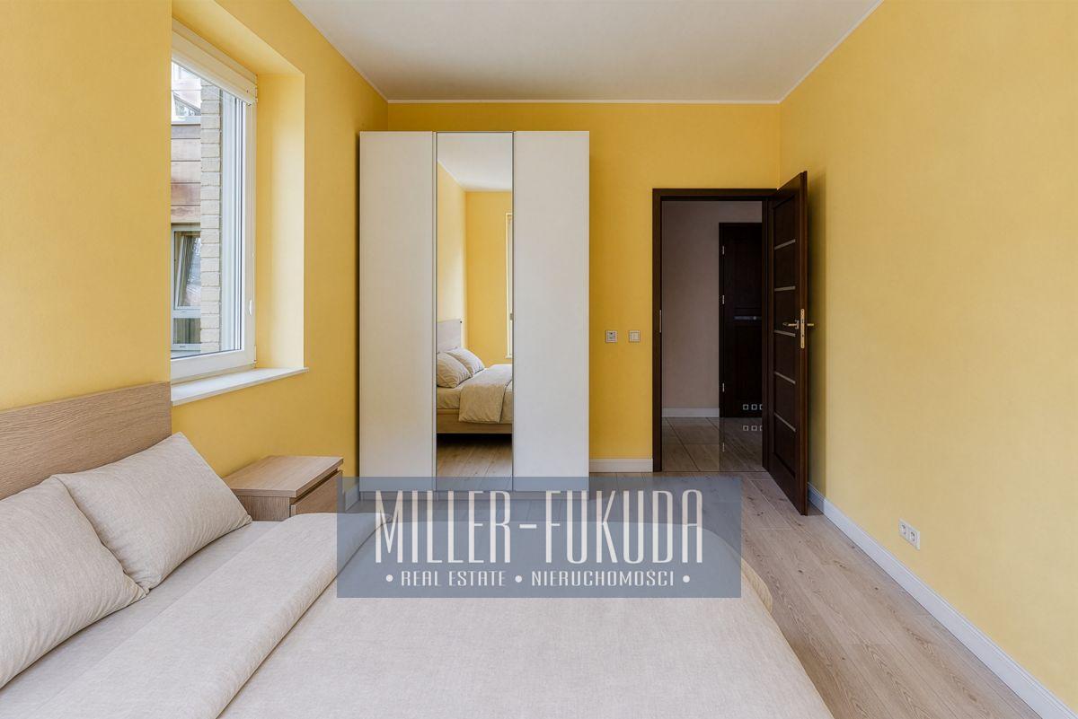 Apartment in Warszawa - Photo 9