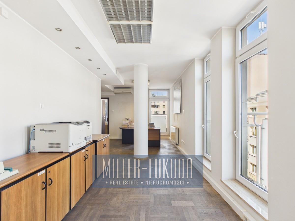 Apartment in Warszawa - Photo 4