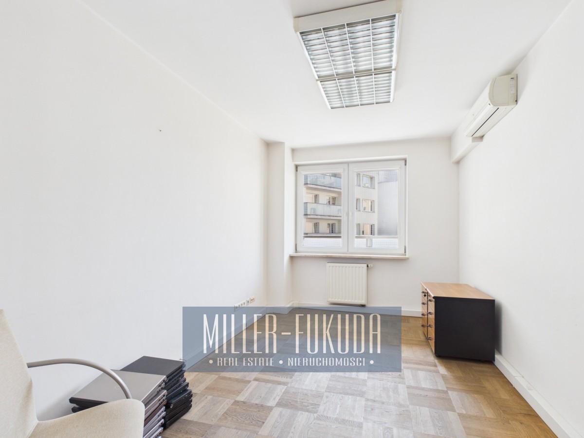 Apartment in Warszawa - Photo 8