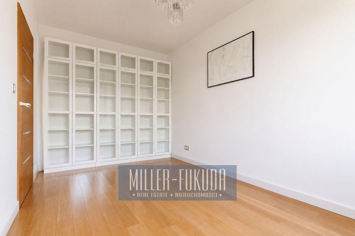 Apartment in Warszawa - Photo 13