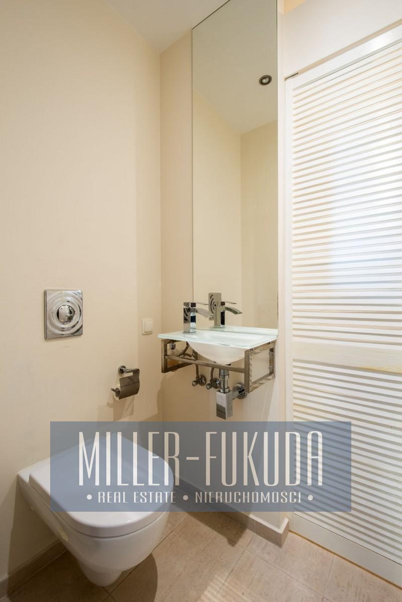 Apartment in Warszawa - Photo 6