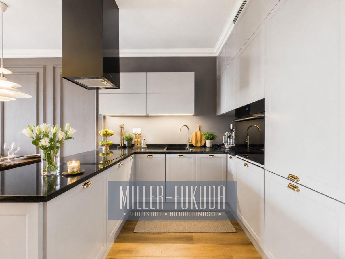 Apartment in Warszawa - Photo 2