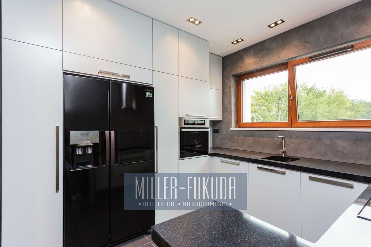 Apartment in Warszawa - Photo 2