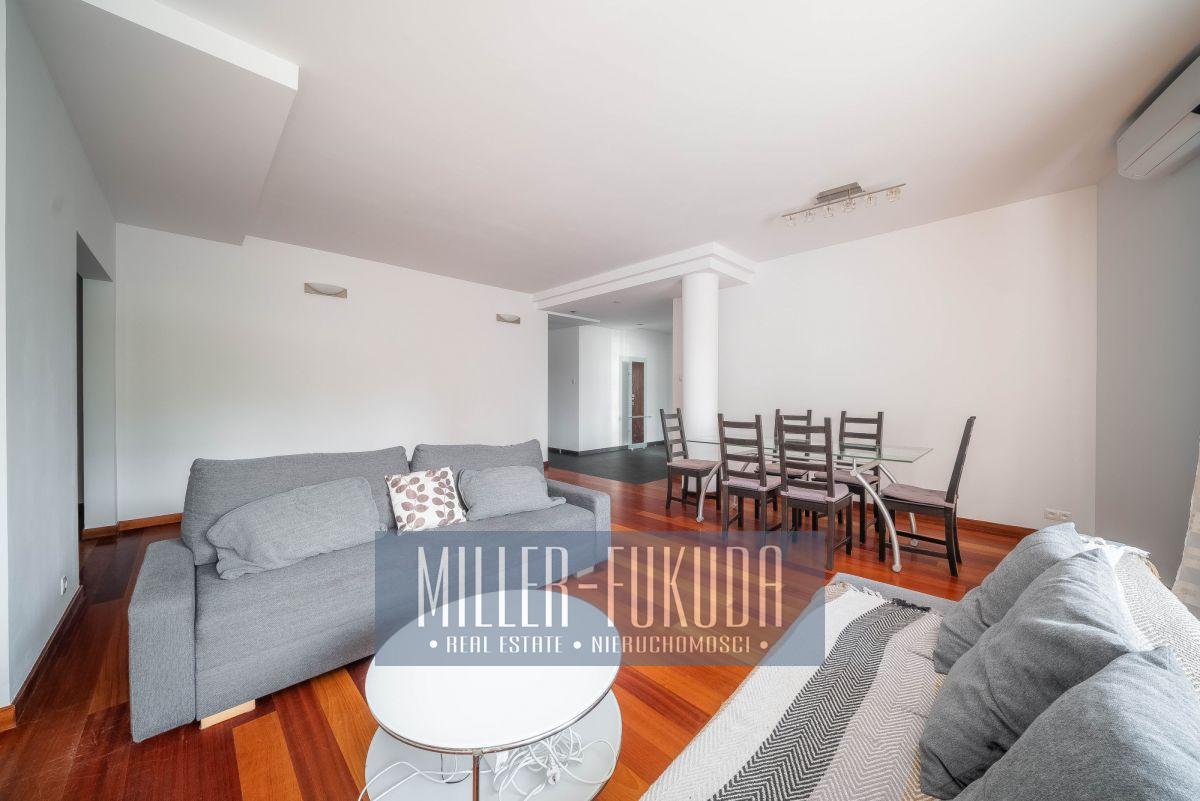 Apartment in Warszawa - Photo 2