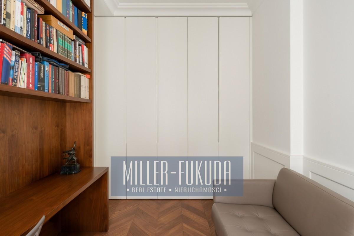 Apartment in Warszawa - Photo 15