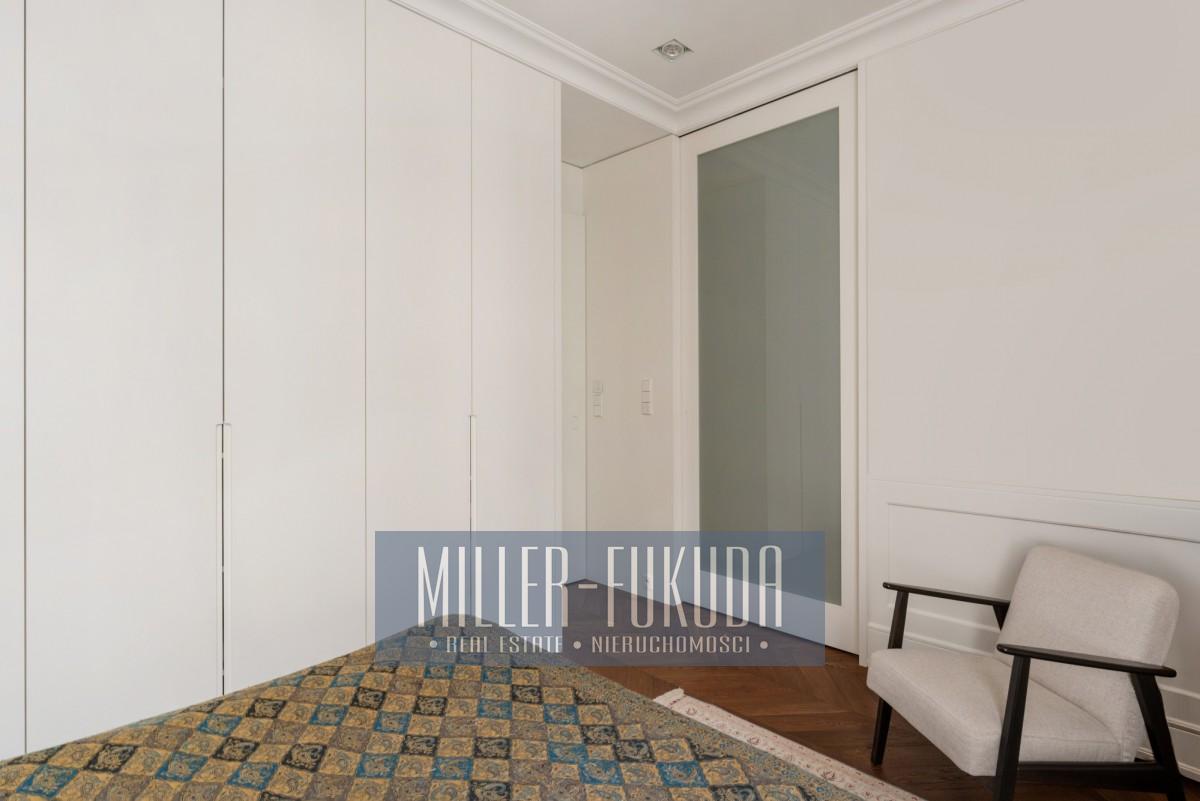 Apartment in Warszawa - Photo 9