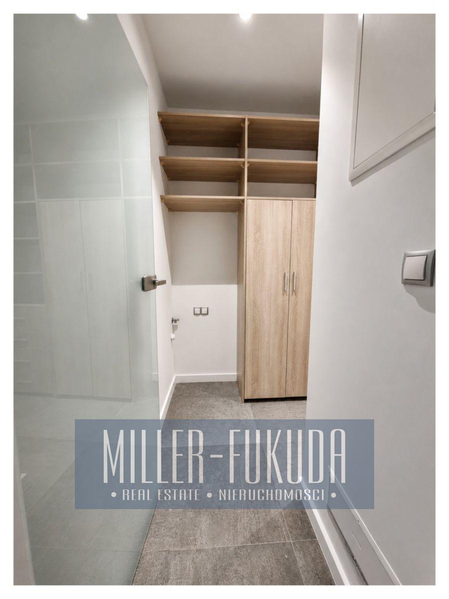Apartment in Warszawa - Photo 8