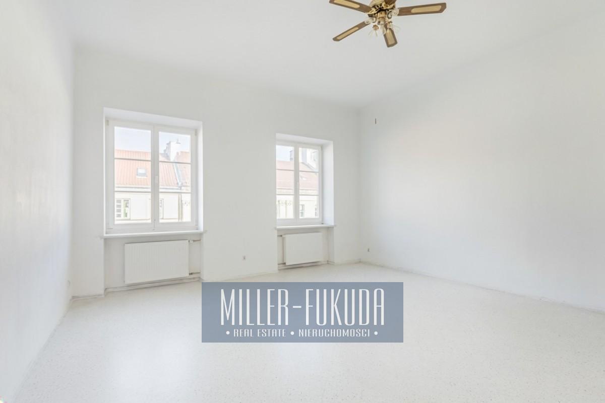 Apartment in Warszawa - Photo 2