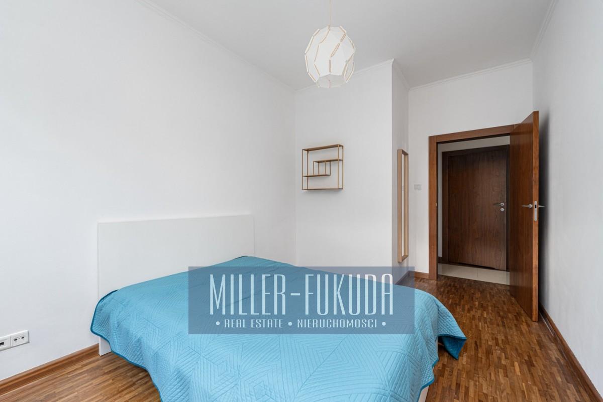 Apartment in Warszawa - Photo 9