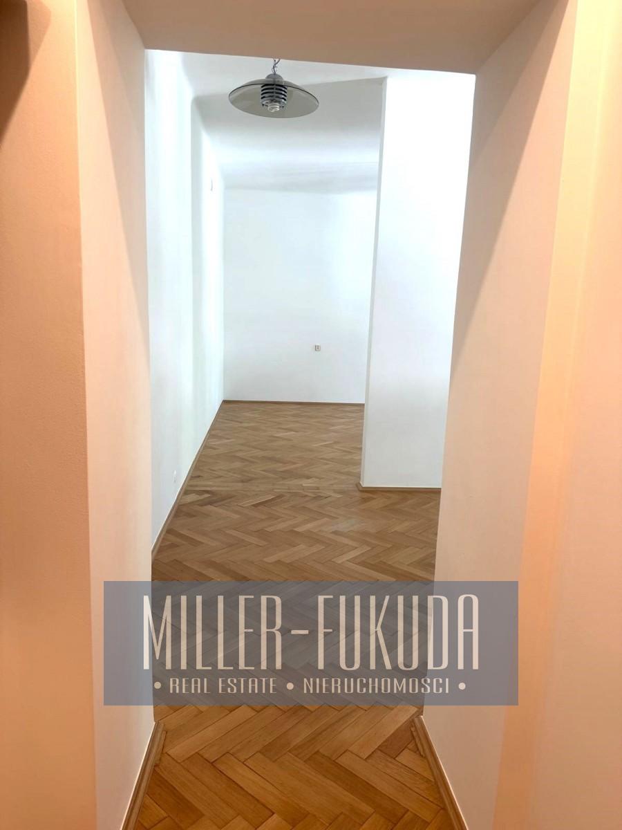 Apartment in Warszawa - Photo 4