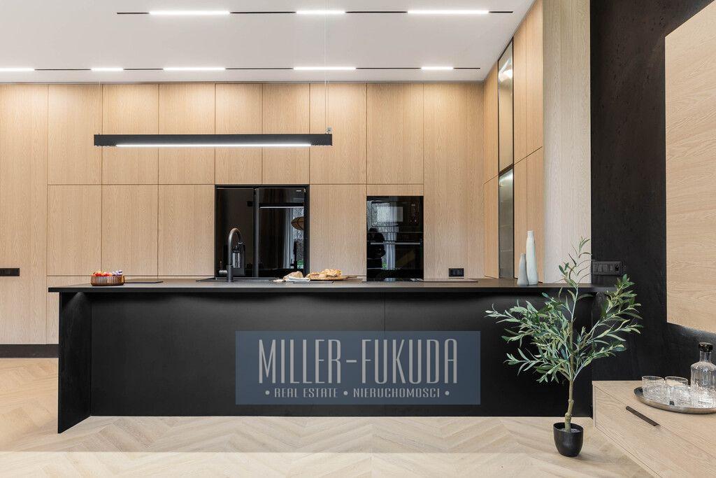Apartment in Warszawa - Photo 2