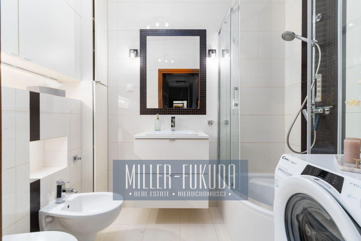 Apartment in Warszawa - Photo 9