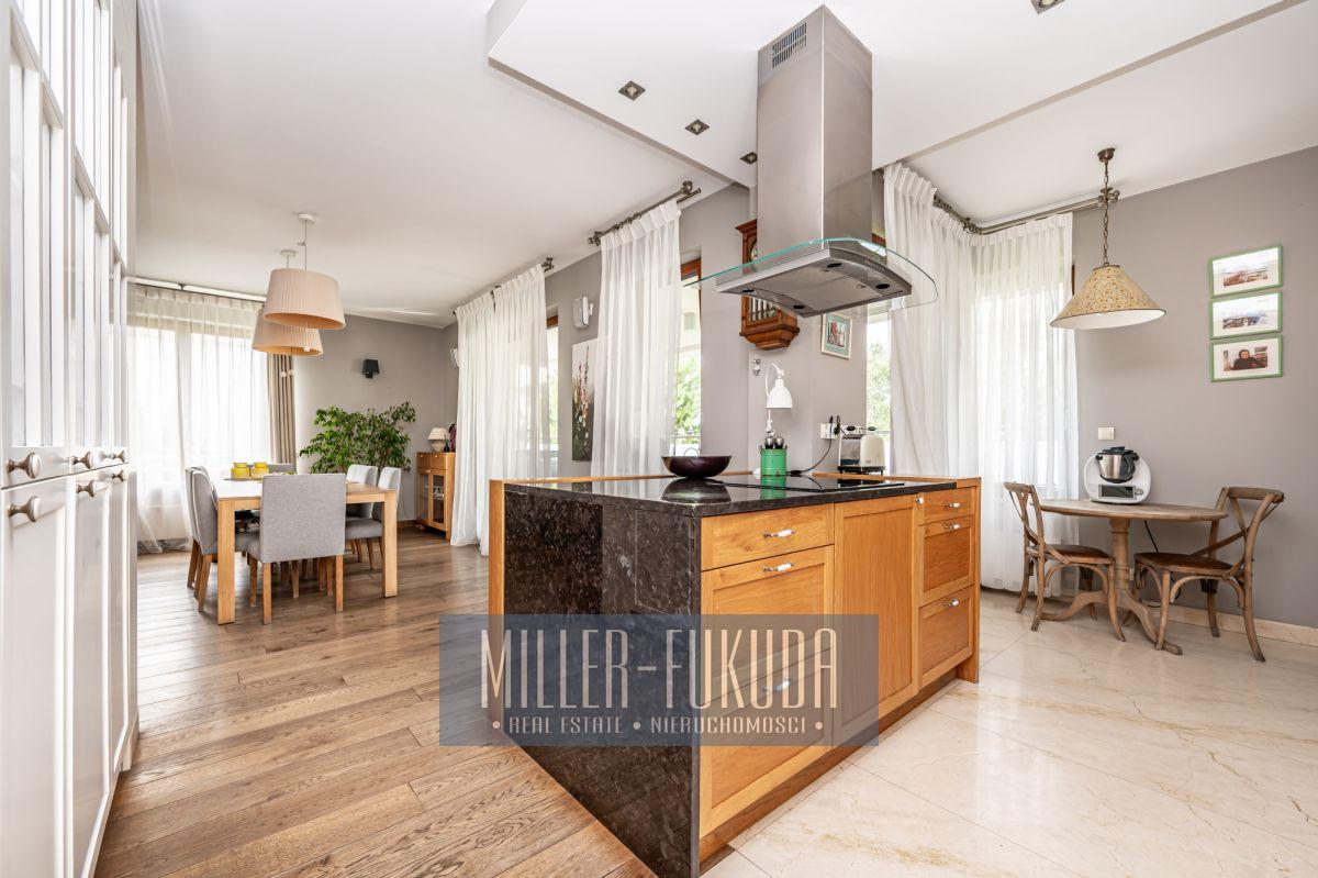 Apartment in Warszawa - Photo 9