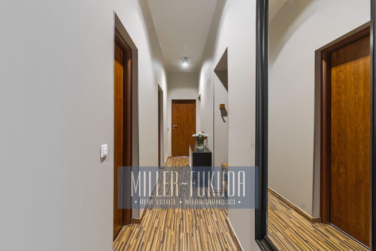 Apartment in Warszawa - Photo 8
