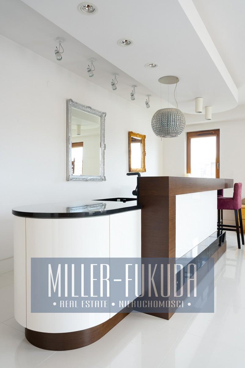 Apartment in Warszawa - Photo 5