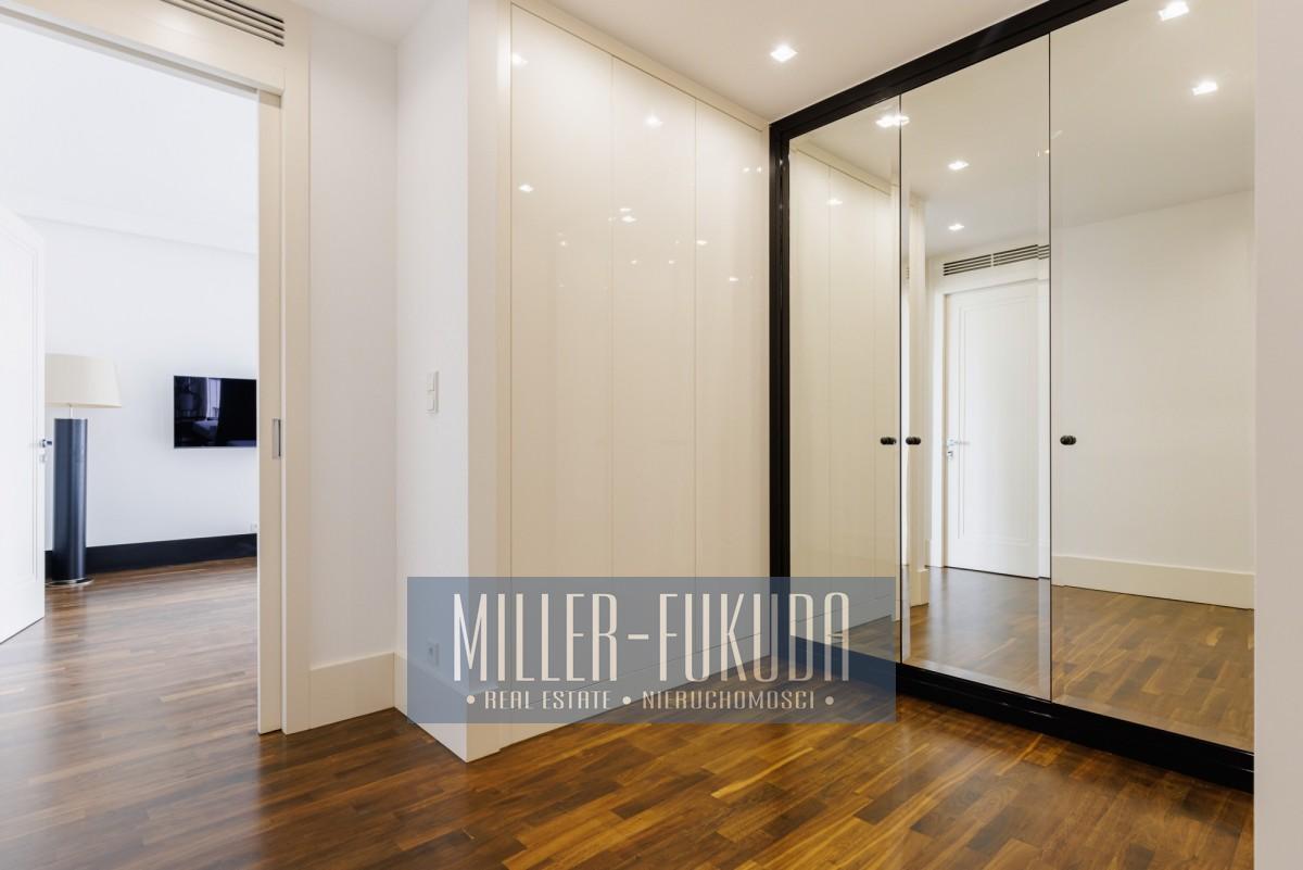 Apartment in Warszawa - Photo 10