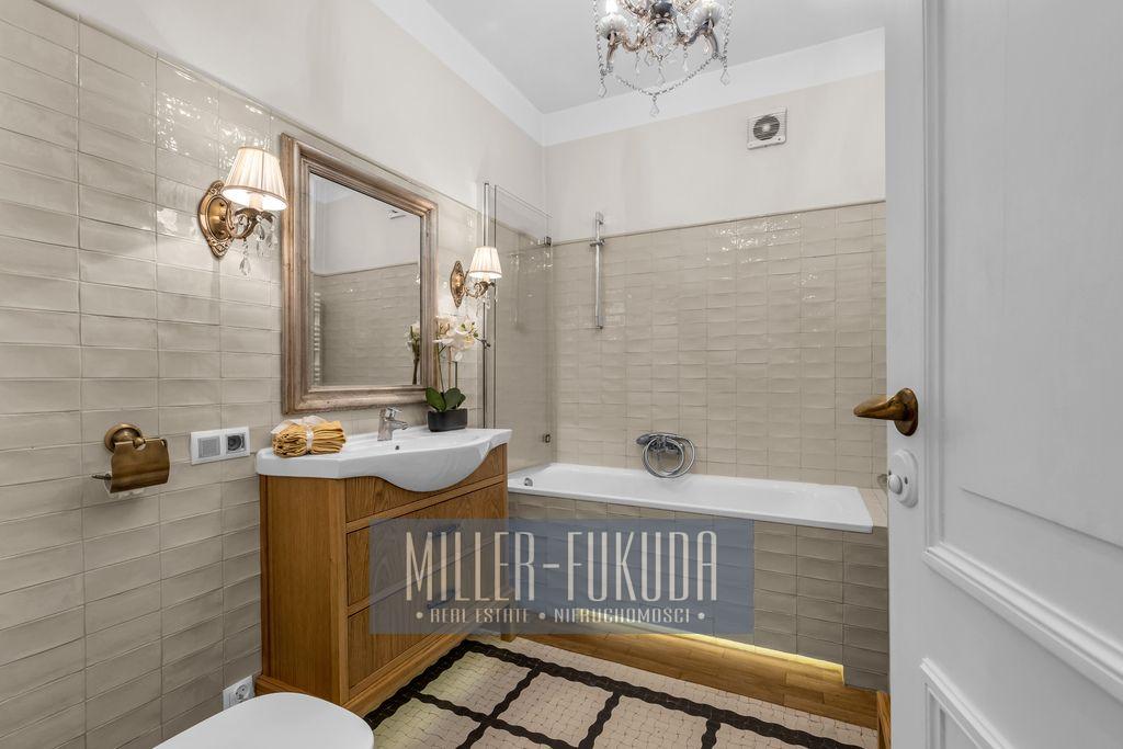 Apartment in Warszawa - Photo 9