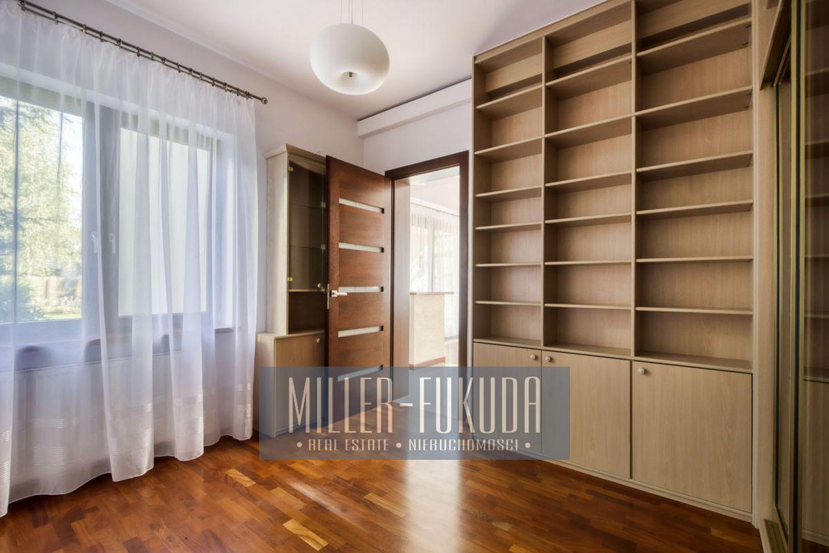 House in Konstancin-Jeziorna - Photo 9