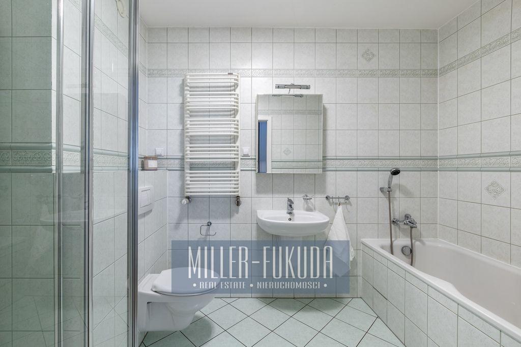 Apartment in Warszawa - Photo 9