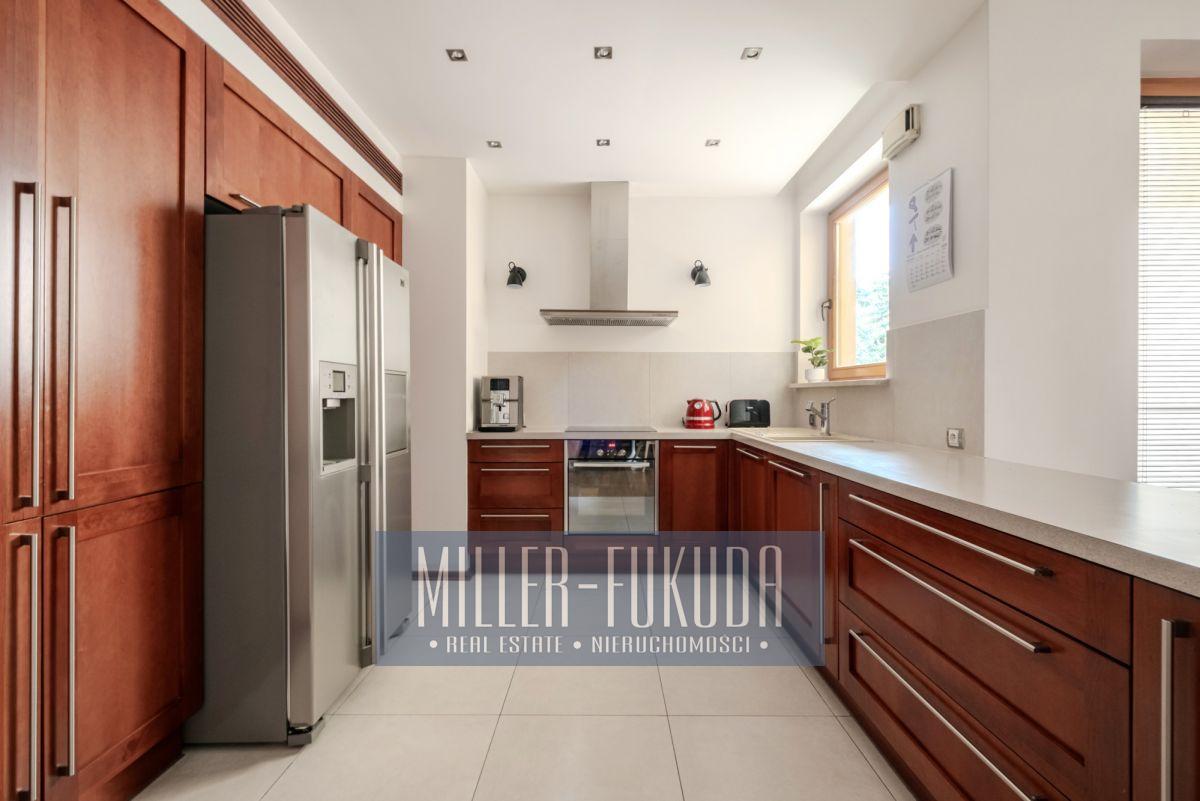 Apartment in Warszawa - Photo 5