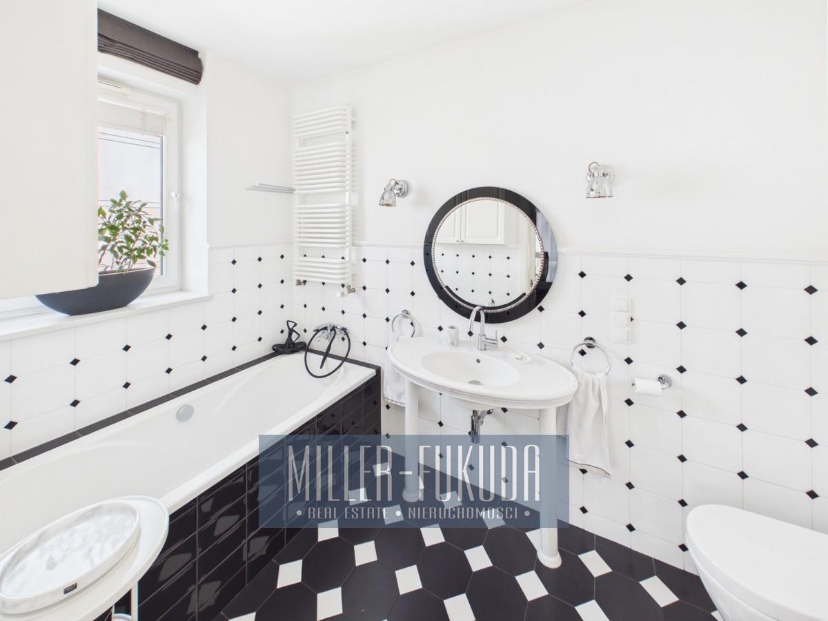Apartment in Warszawa - Photo 9