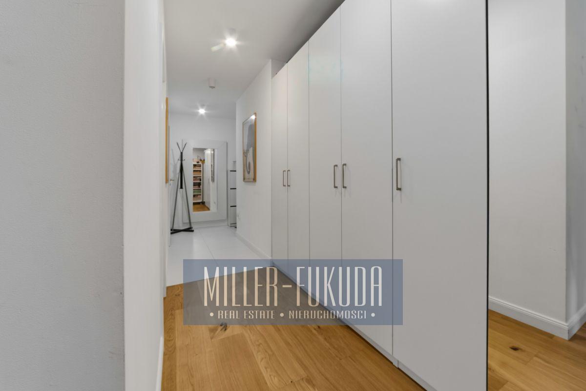 Apartment in Warszawa - Photo 9
