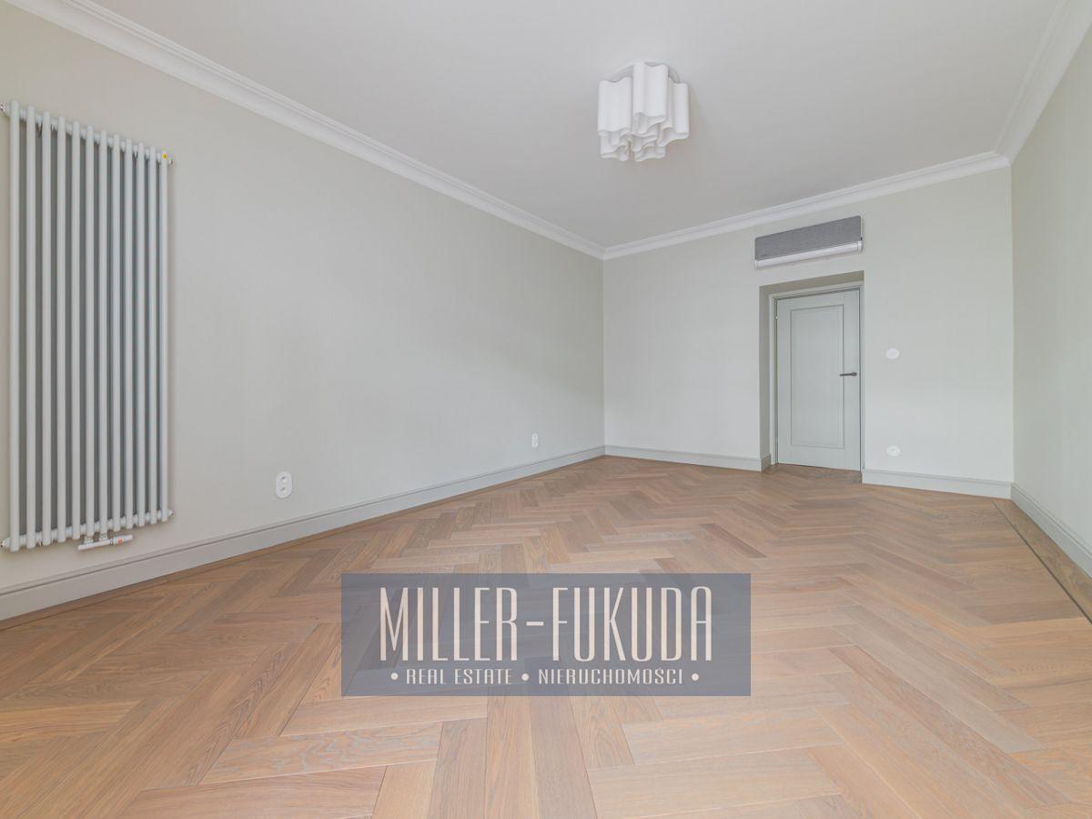 Apartment in Warszawa - Photo 10