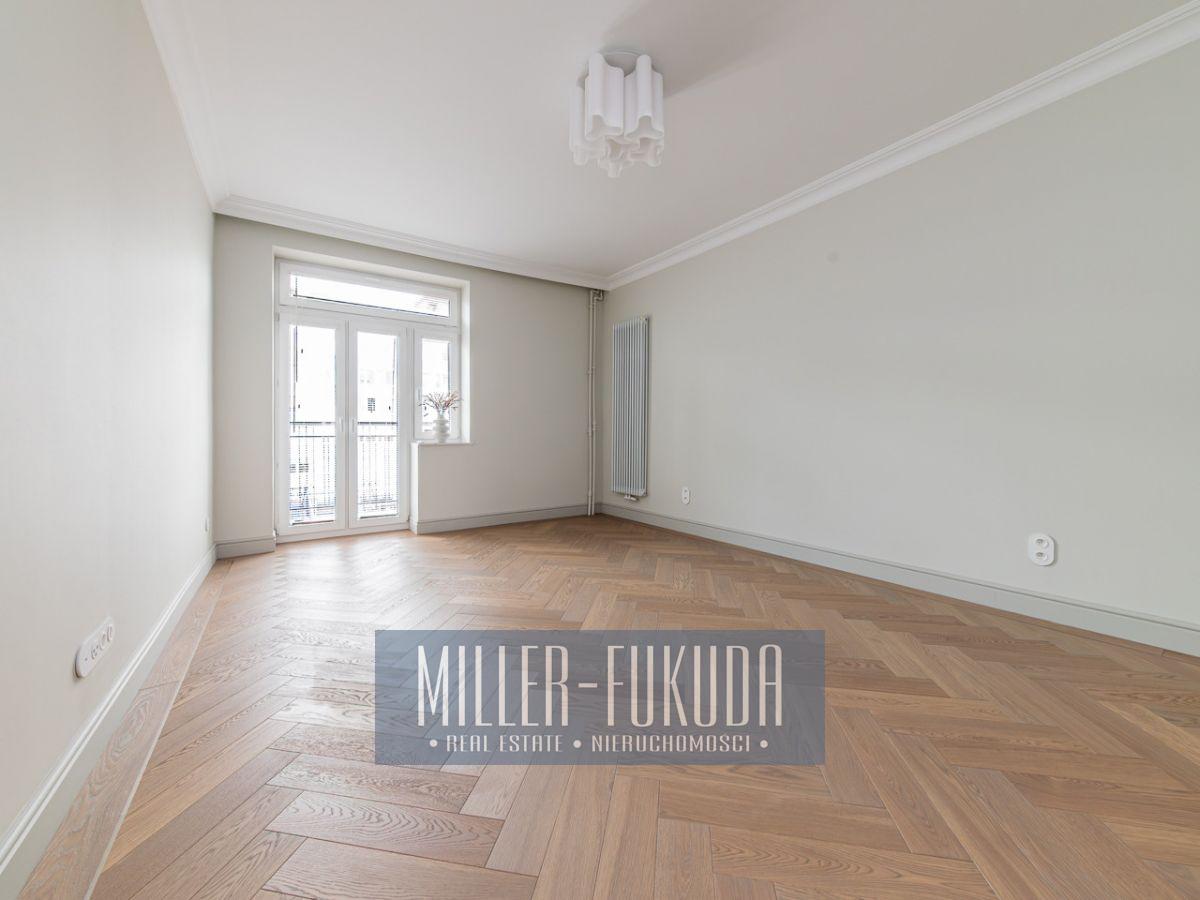Apartment in Warszawa - Photo 9