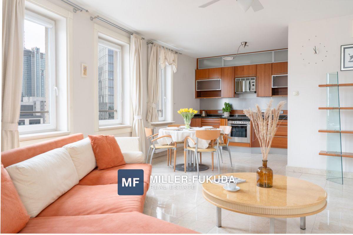 Wohnung zum Verkauf - Warszawa, Wola, Żelazna (5)